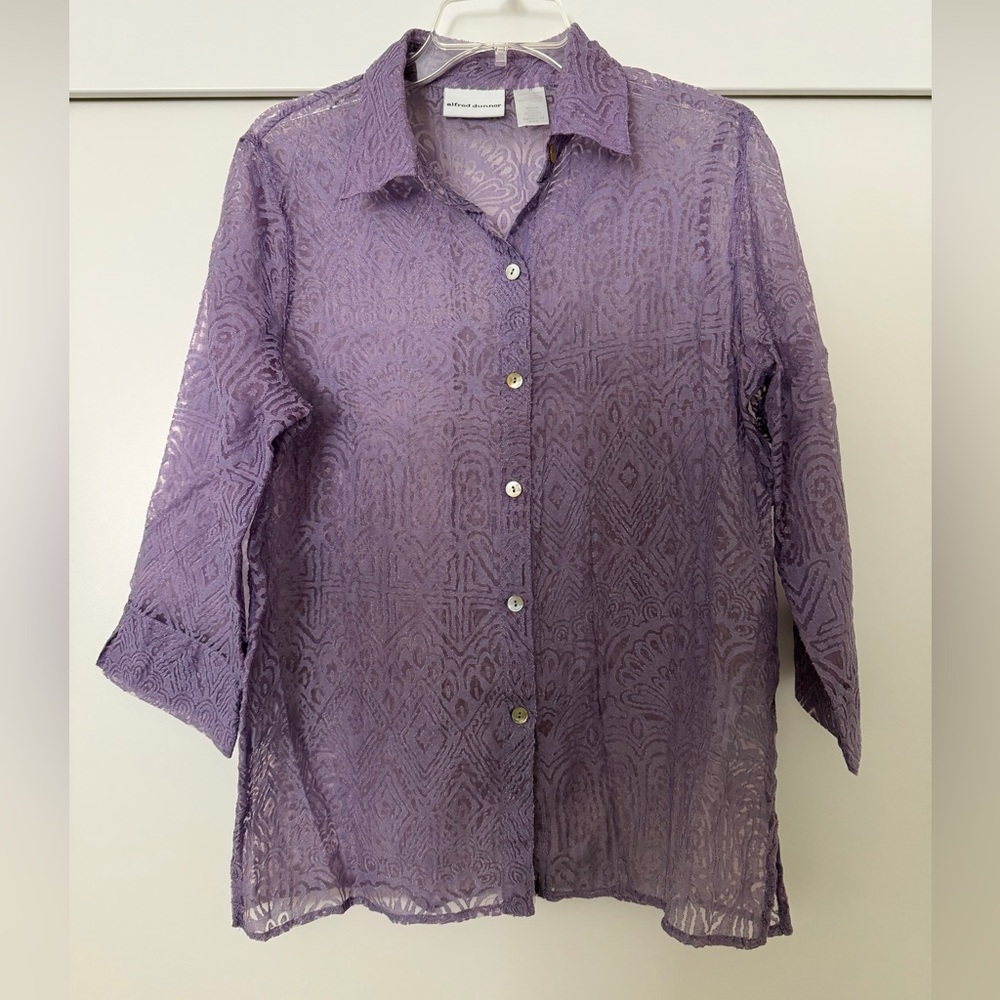 Alfred Dunner Sheer Lavender Full Button Jacquard Blouse Size 12